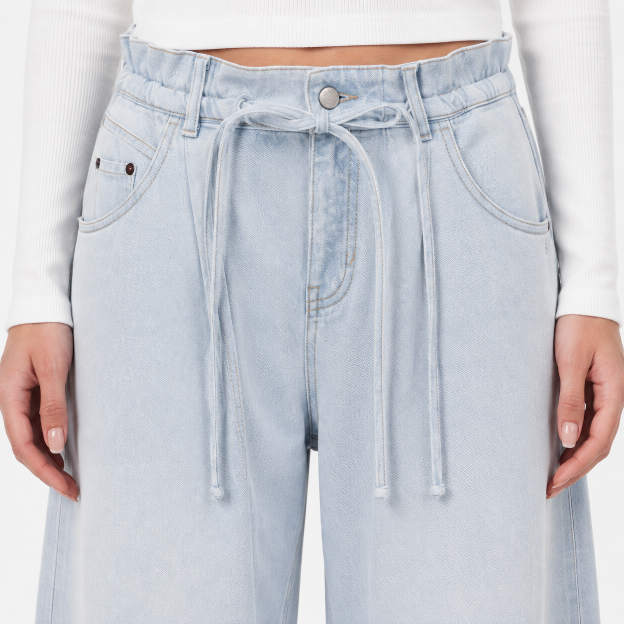 Drawstring Waist Wide-Leg Jeans in Light Blue Wash