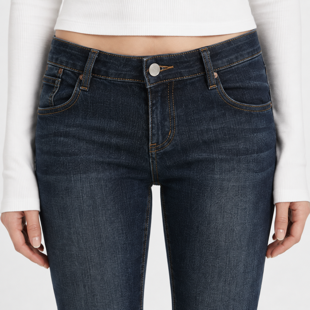 Low-Rise Bootcut Jeans in Dark Blue Wash