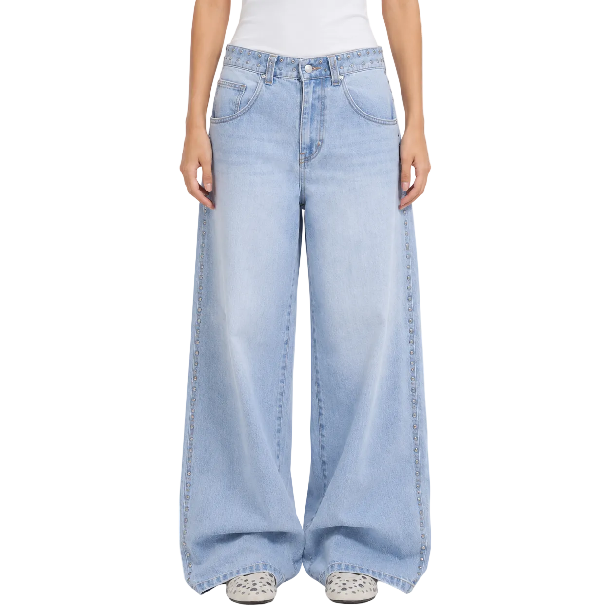 Studded Wide-Leg Jeans in Light Blue Wash